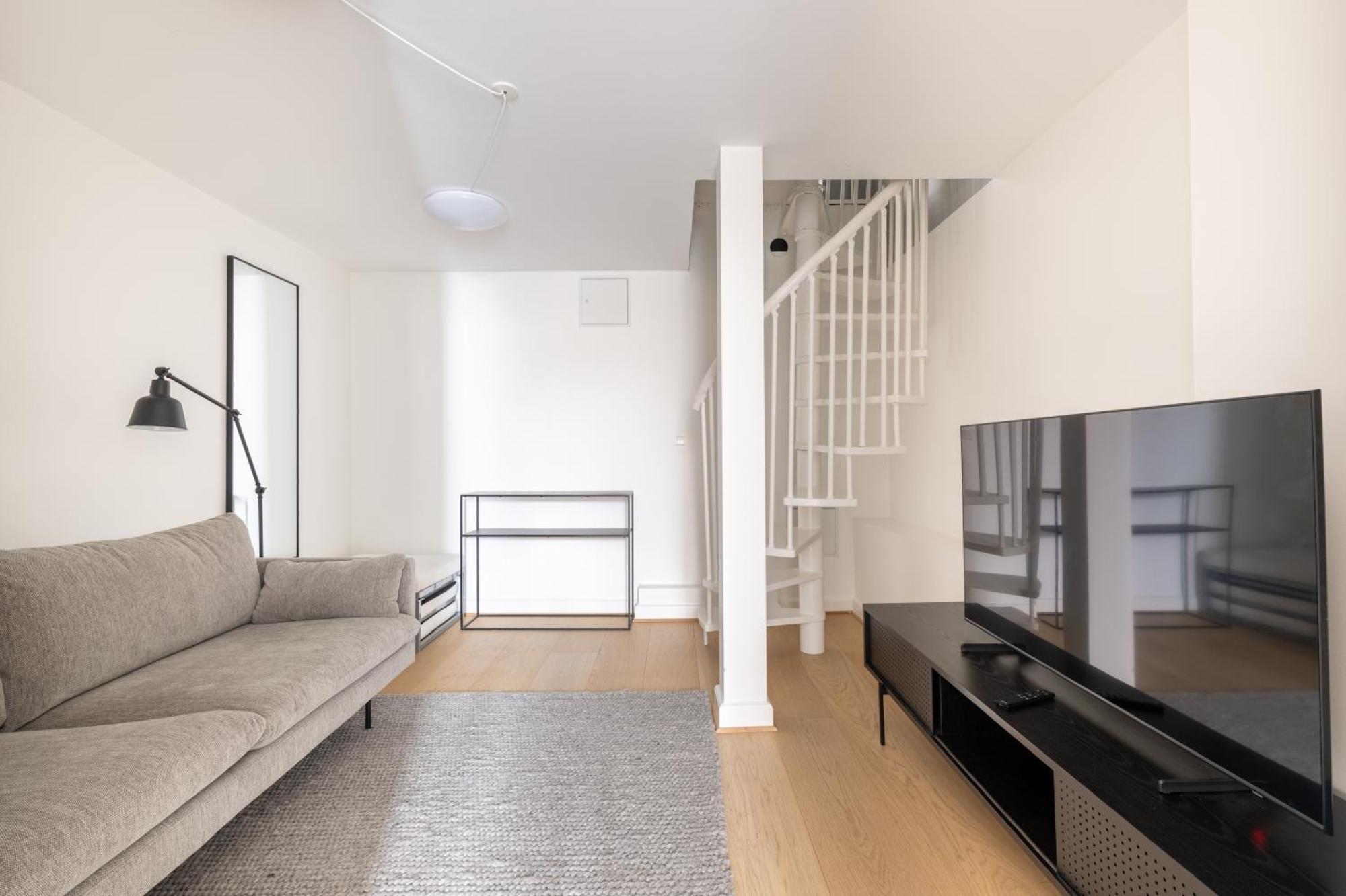 Unique 3 Bedroom Apartment In Vibrant Frederiksberg Kopenhagen Exterior foto