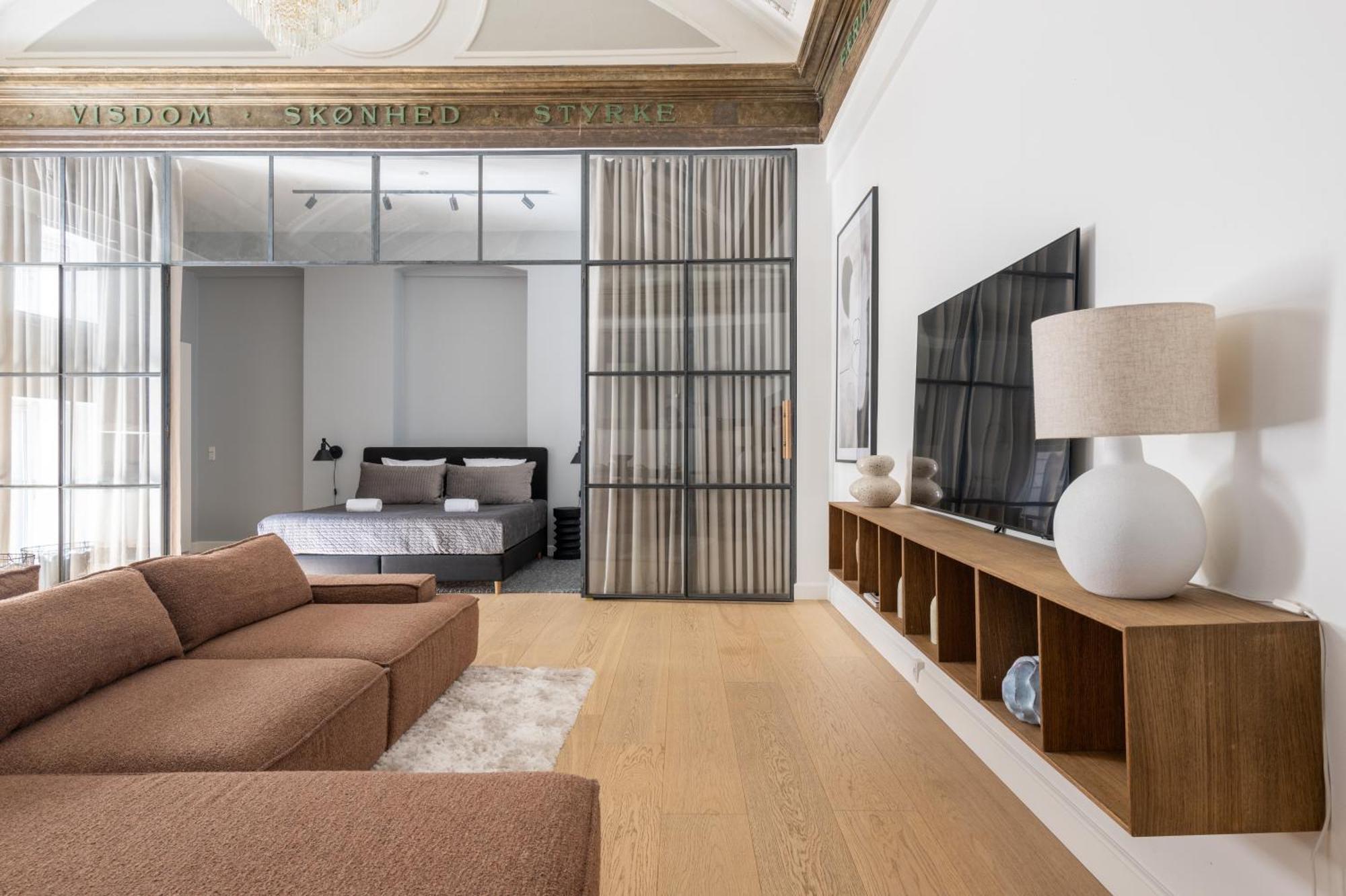 Unique 3 Bedroom Apartment In Vibrant Frederiksberg Kopenhagen Exterior foto