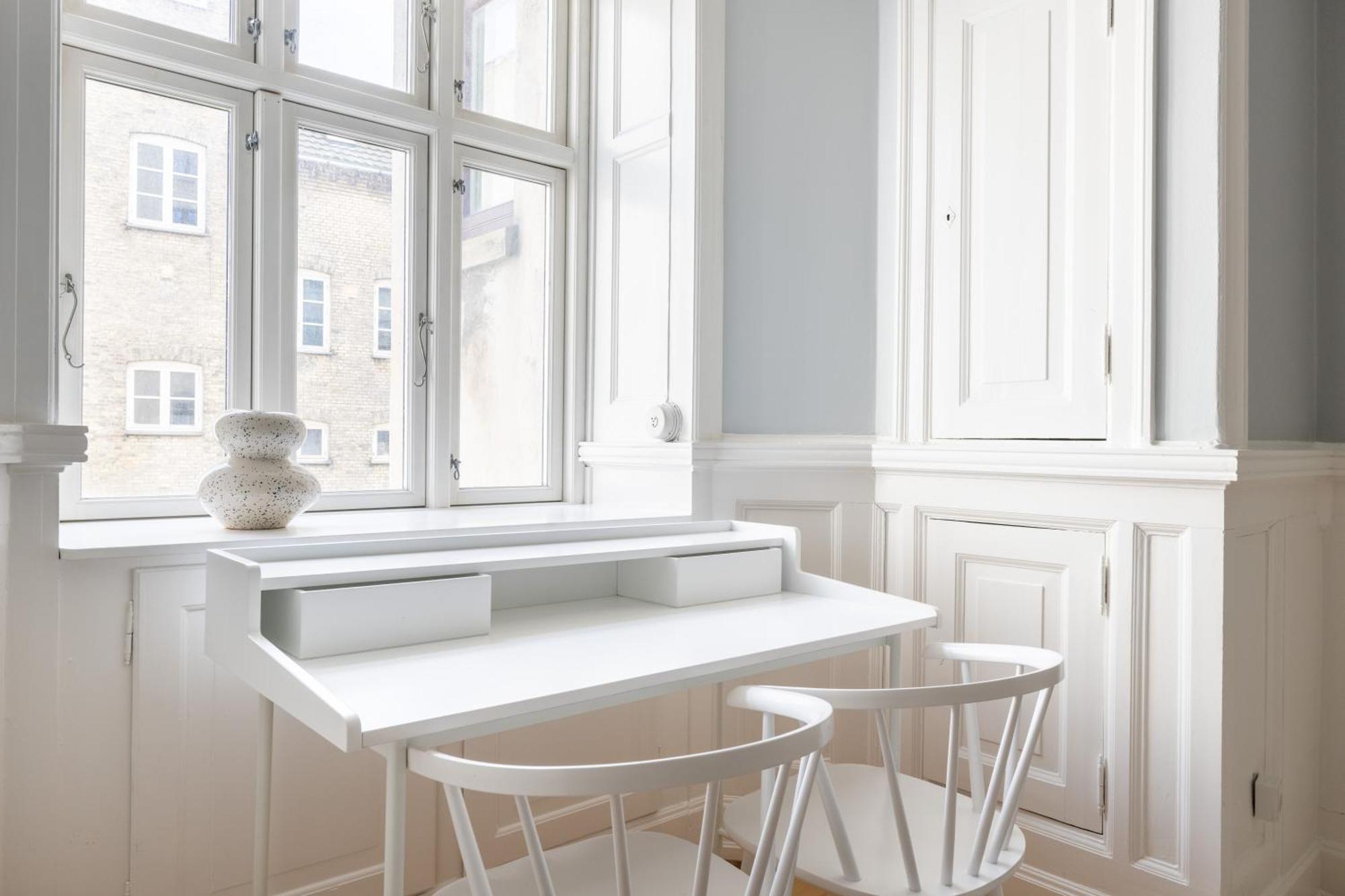 Unique 3 Bedroom Apartment In Vibrant Frederiksberg Kopenhagen Exterior foto